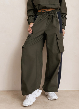 Spodnie sportowe UPTOWN REBEL PANTS oliwkowo-granatowe