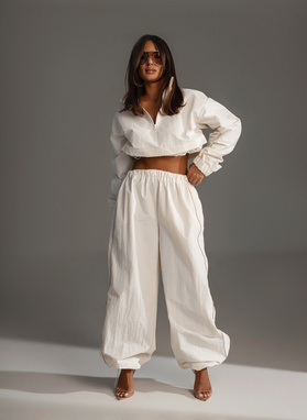 ONYX SET ecru sweatshirt and wide-leg trousers