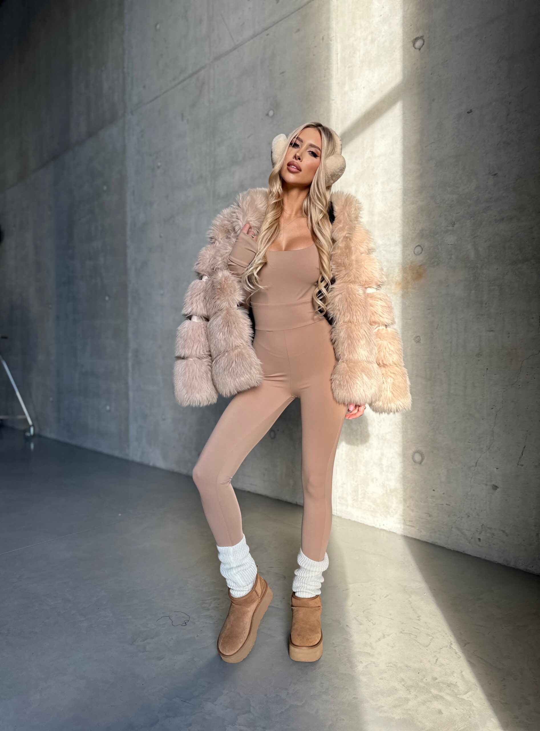 24H SUNNY CLASSIC BEIGE JUMPSUIT- KOMBINEZON