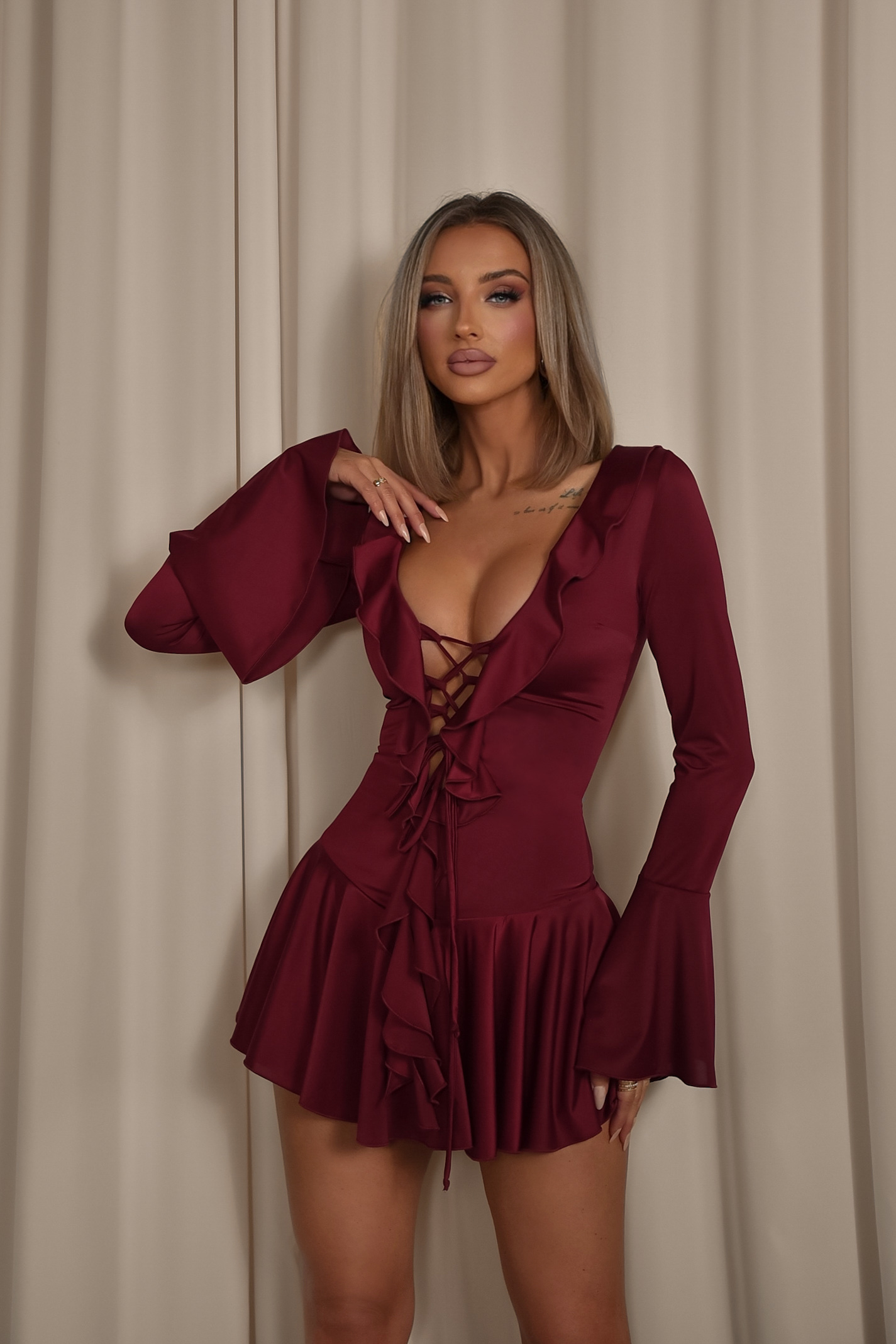 OLAYA BURGUNDY DRESS - obrazek 5